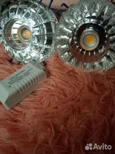 Потолочные плафоны