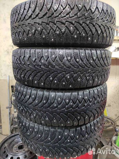 Nokian Tyres Nordman 4 215/65 R16 102T