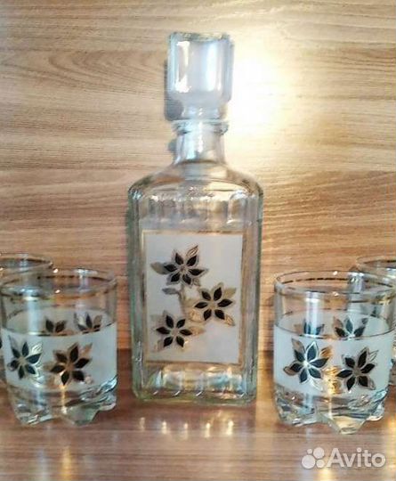 Штоф со стаканами