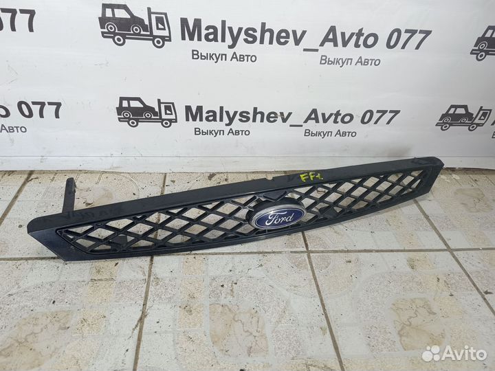 Решетка радиатора Ford focus 1 с дефектом