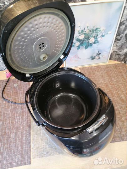 Мультиварка redmond rmc m90