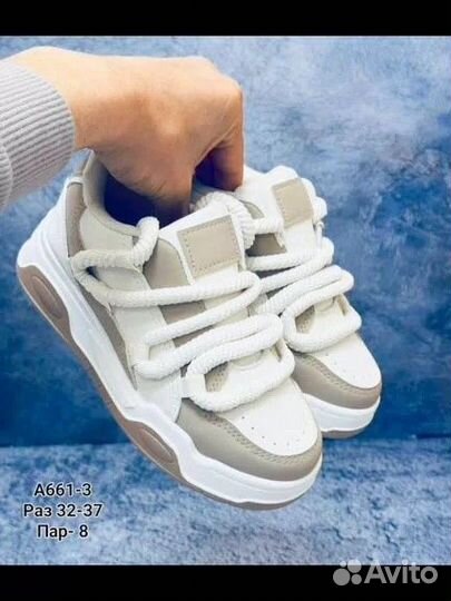 Кроссовки для девочек