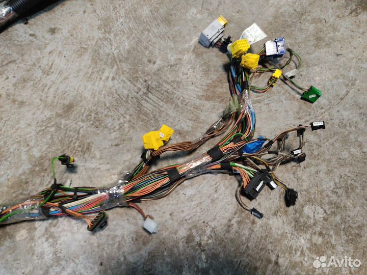 41244799 Проводка кабины Iveco Stralis