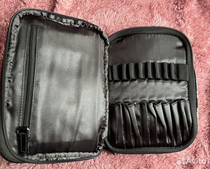 Косметички органайзеры новые Avon Oriflame