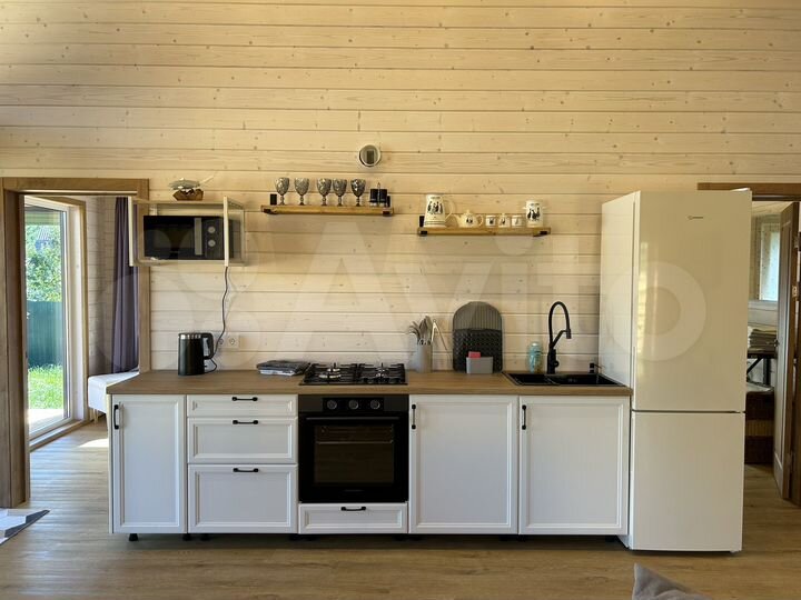 Дом 100 м² на участке 8 сот.