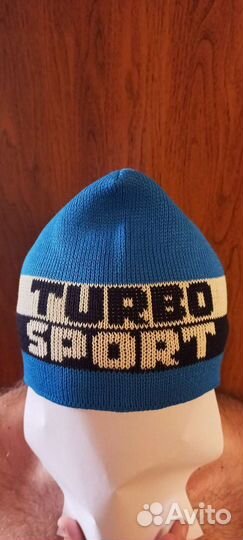 Вязаная шапка мужская
