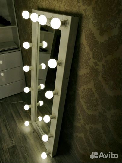 Гримерное зеркало