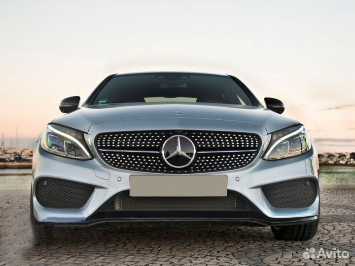 Решетка 43 AMG Mercedes C205 черная