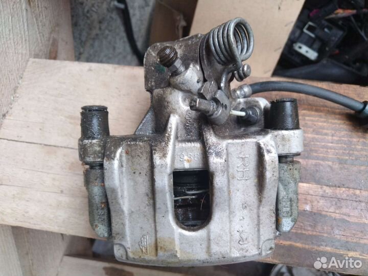 Суппорт Тормозной Задний Правый Ford Focus 2