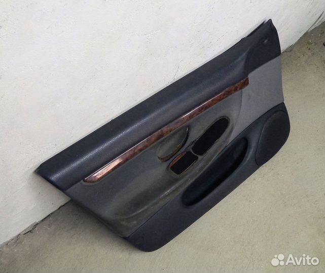 Обшивка двери передней левой Peugeot 406 рестайл