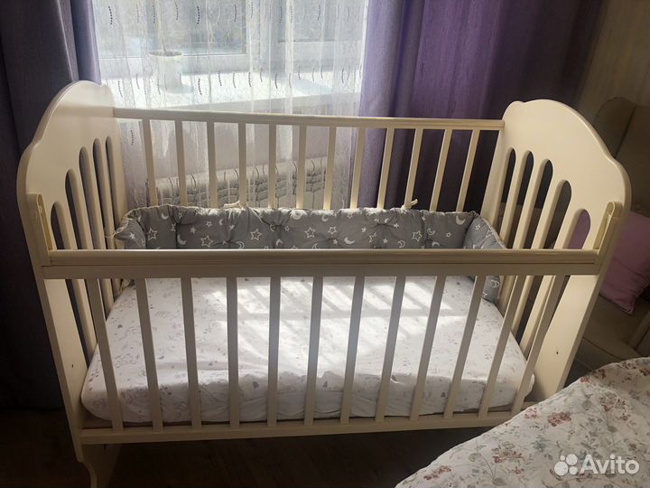 Кроватка детская