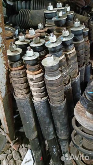 Рено Сандеро 2 амортизатор задний