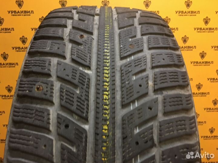 Kumho I'Zen KW22 225/45 R17