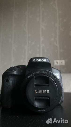 Зеркальный фотоаппарат canon 750d