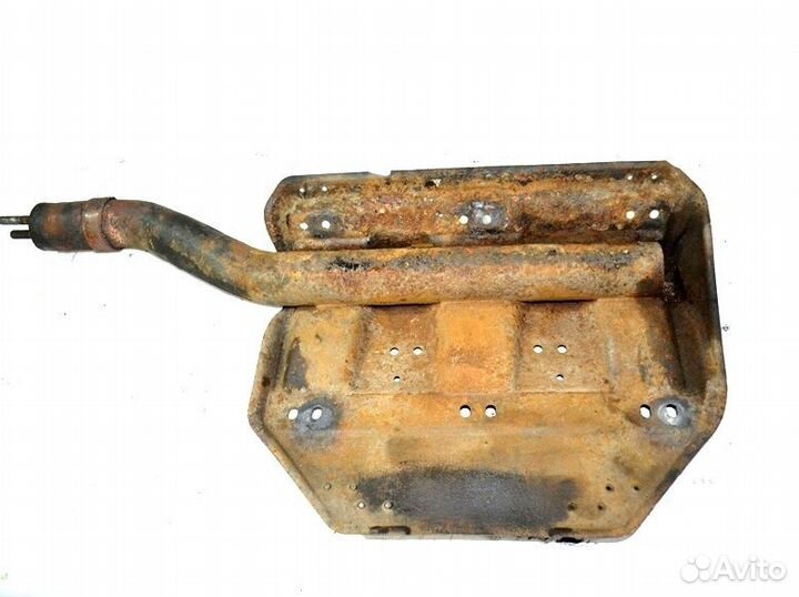 Кронштейн крыла ведущего моста, передний правый sc