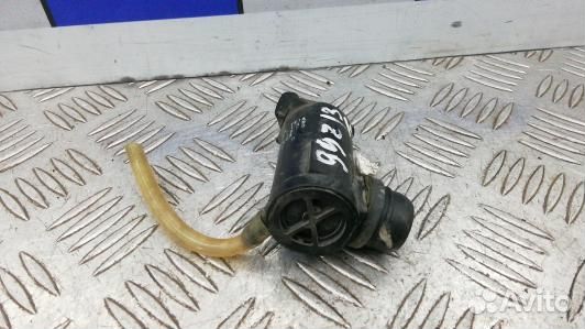 Моторчик омывателя фар toyota RAV 4 ZCA2 (99Z13NN0