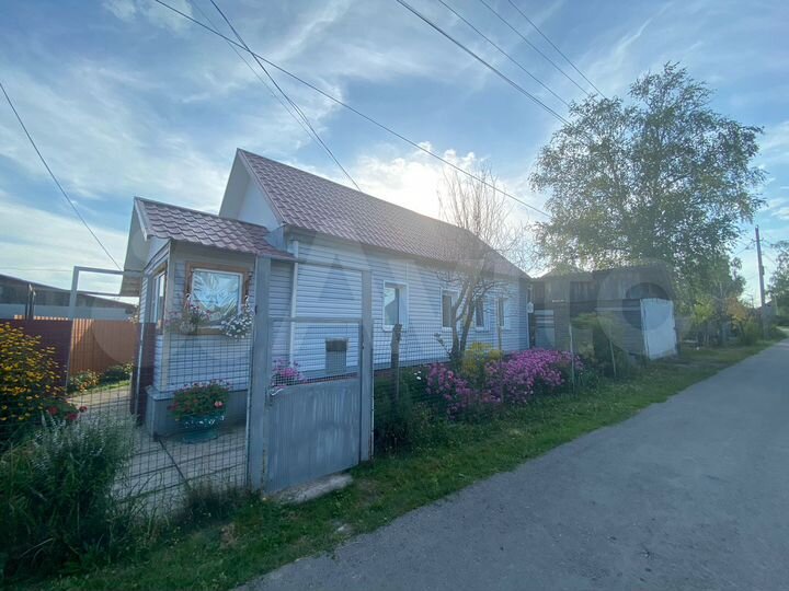 Дом 67 м² на участке 10 сот.