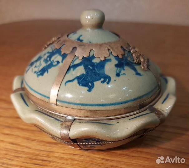 Антикварный сосуд. Cтарый/старинный - Китай