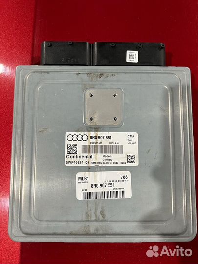 Блок управления двигателем ctva 8R0907551