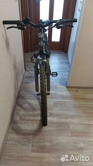 Велосипед горный Element Quark 2.0