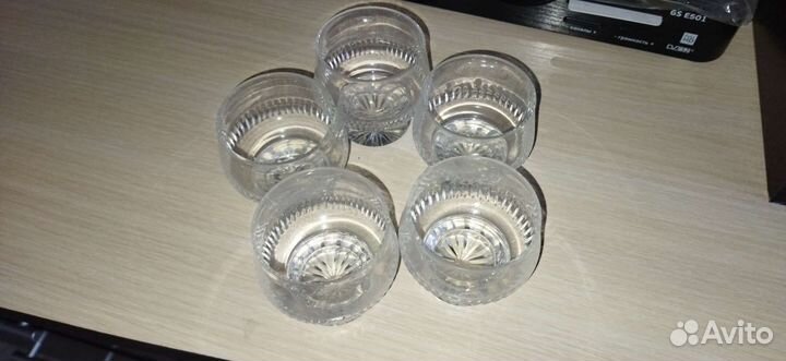 Рюмки, сахарницы,салатницы,конфетницы и др