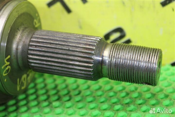 Привод передний правый Mitsubishi Pajero V97W 6G75