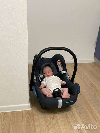 Автолюлька maxi cosi cabriofix