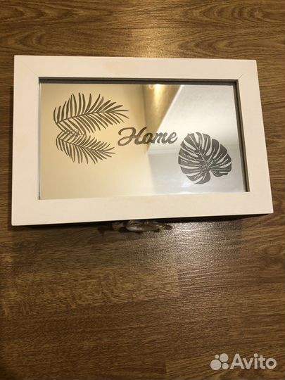 Шкатулка для часов дерево