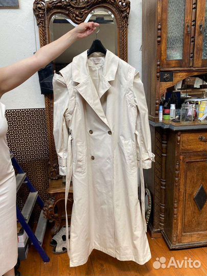 Плащ женский 48