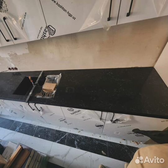 Столешница из камня (кварц, акрил)