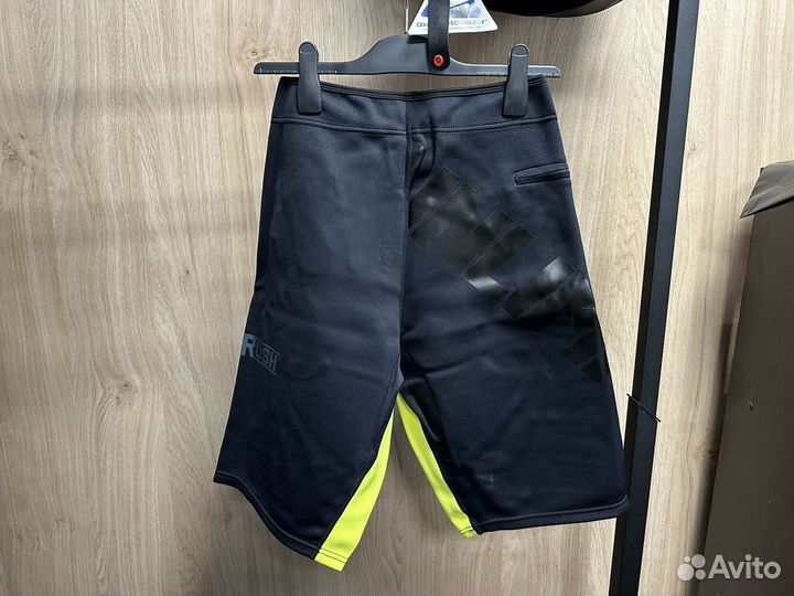 Неопреновые шорты