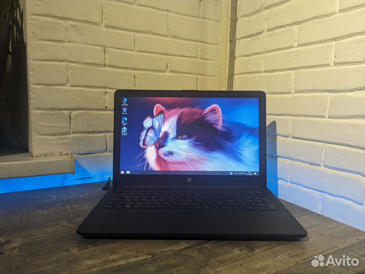Ноутбук hp с ssd 240gb 15.6 HD
