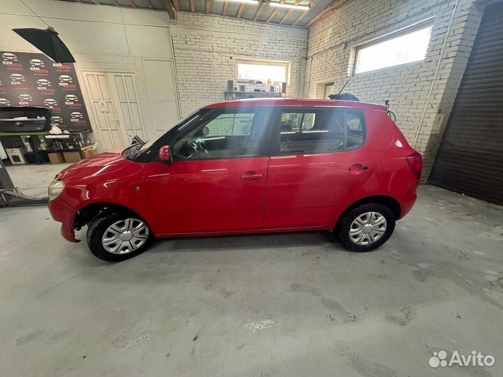 В разборе Skoda Fabia 2 2011г. на бу Запчасти