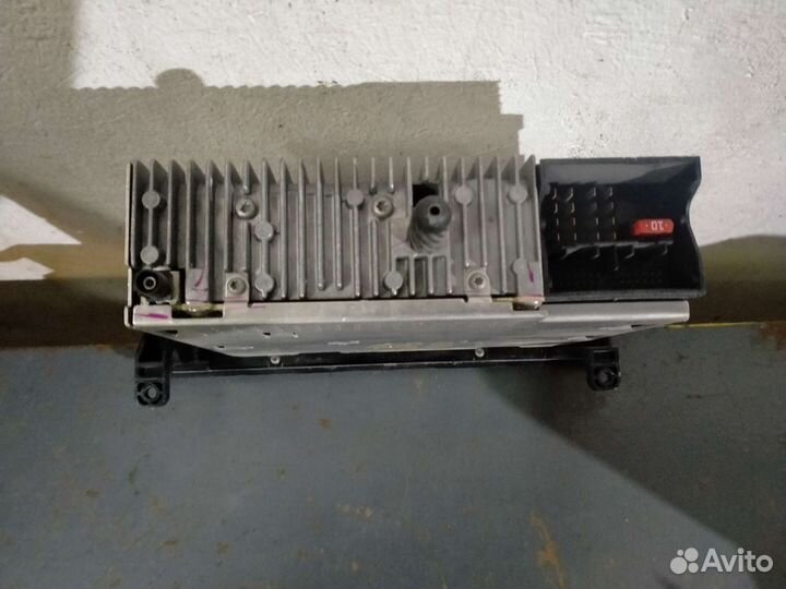 Магнитола bmw 1