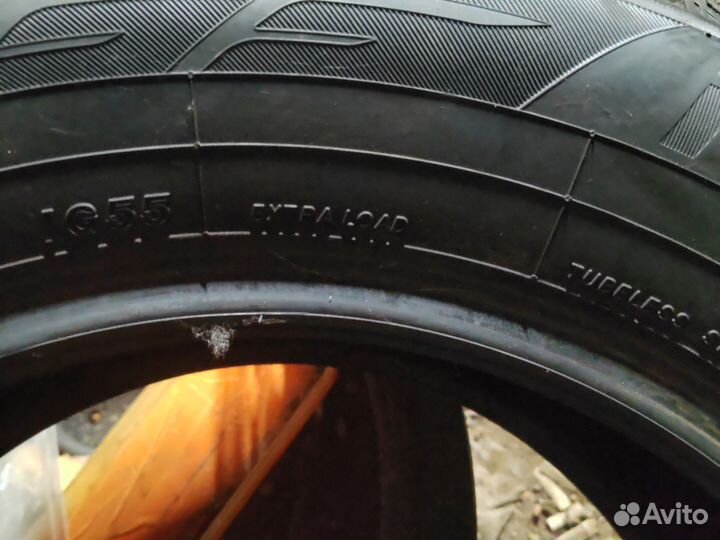 Yokohama Ice Guard IG55 215/65 R16 102T