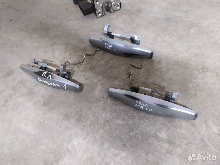 Ручка двери наружная Renault Sandero Stepway I (20