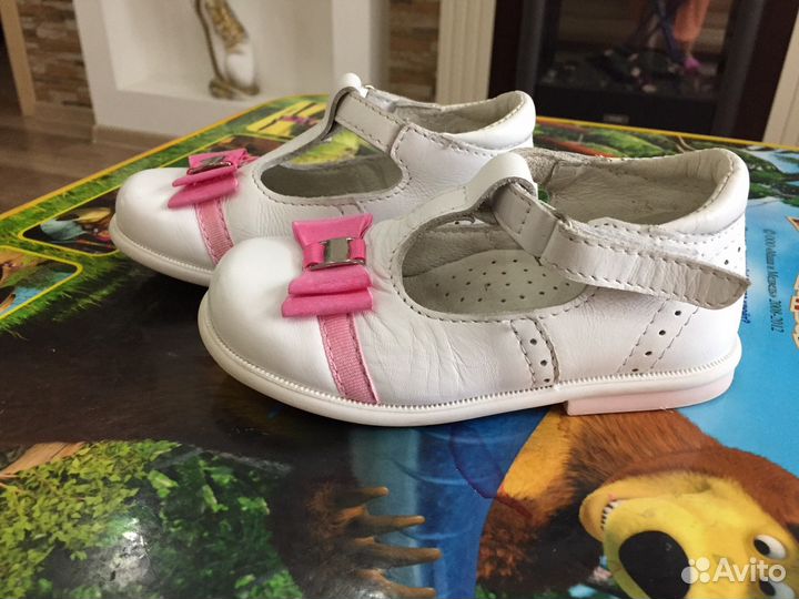 Туфли для девочки 25 размер