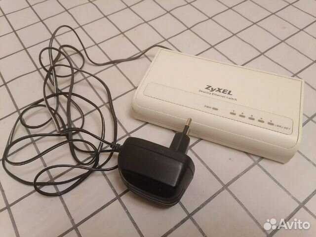 Коммутатор zyxel ES-105S