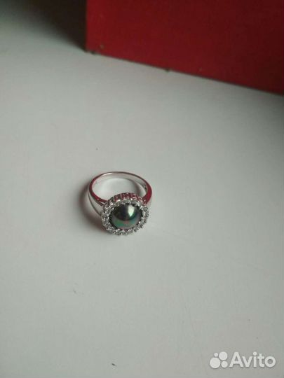Серебряное кольцо с фианитами
