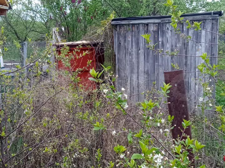 Дача 10 м² на участке 6 сот.