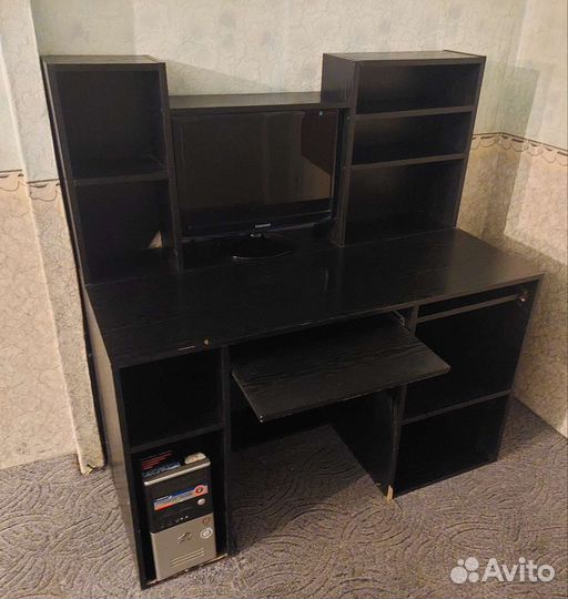 Компьютерный стол