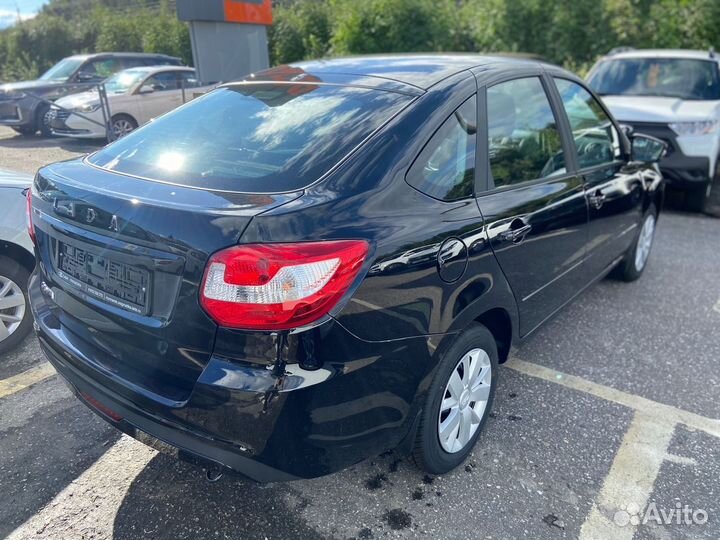 LADA Granta 1.6 МТ, 2023