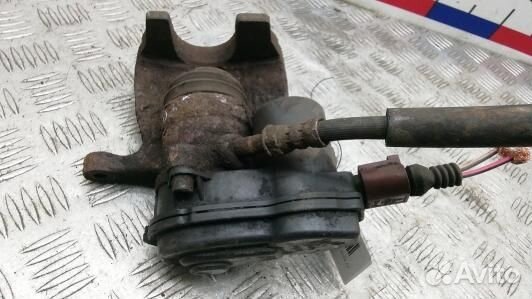 Суппорт тормозной задний левый audi A4 B8 (80S12OO