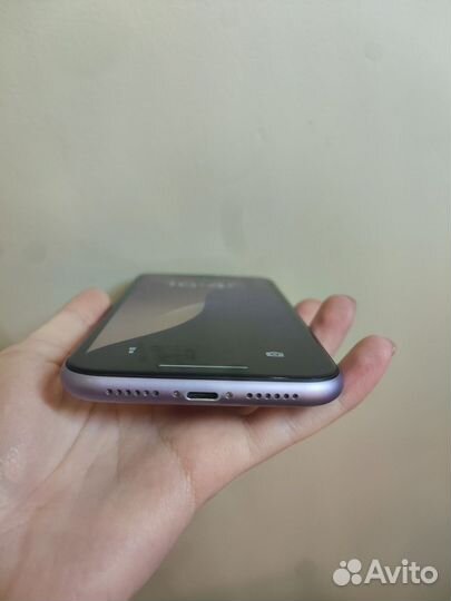 iPhone 11, 256 ГБ