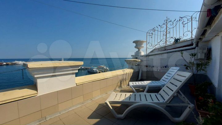 Комната 77 м², 4/4 эт.