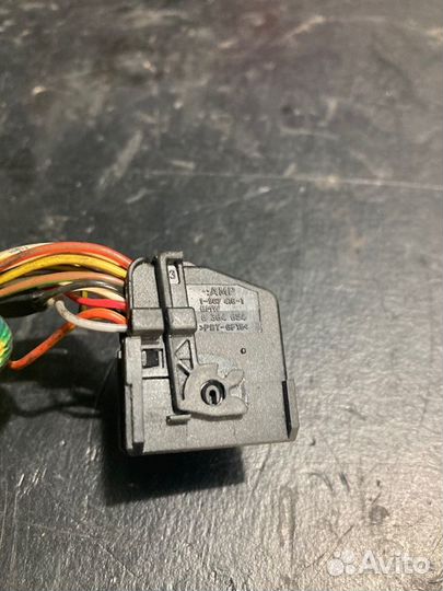 Разъем (фишка) проводки Bmw