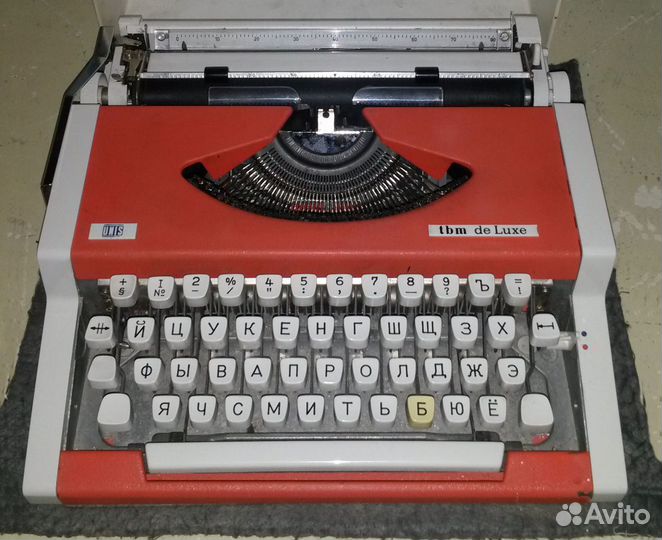Машинка печатная в идеальном состоянии unis