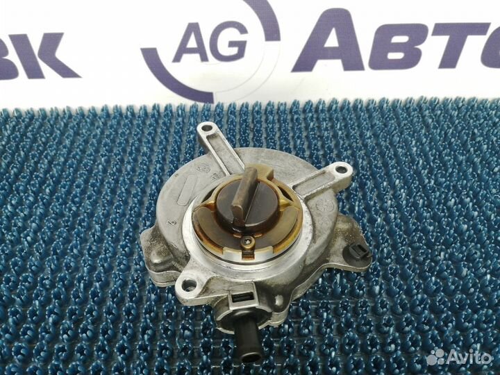 Насос вакуумный Audi A4