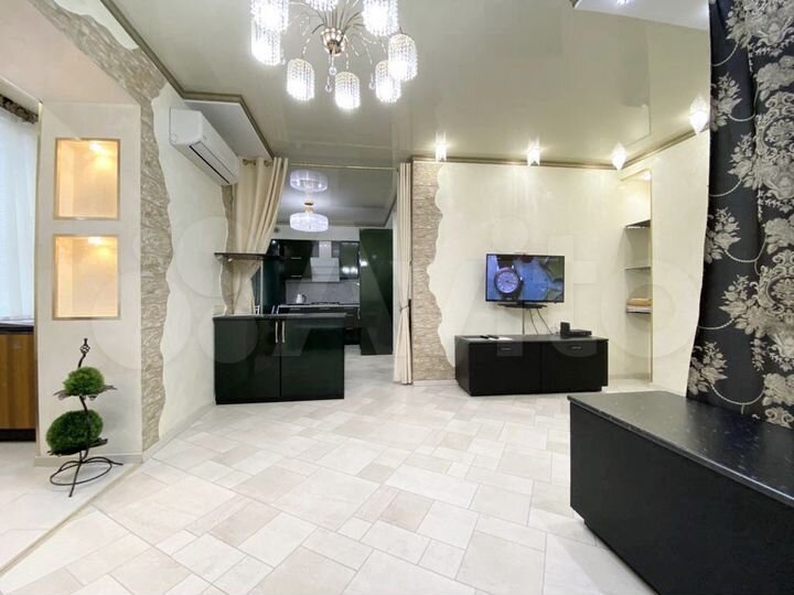 1-к. квартира, 56 м², 3/6 эт.