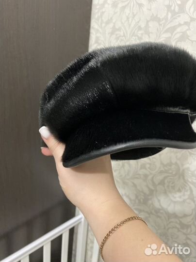 Натуральный меховой берет